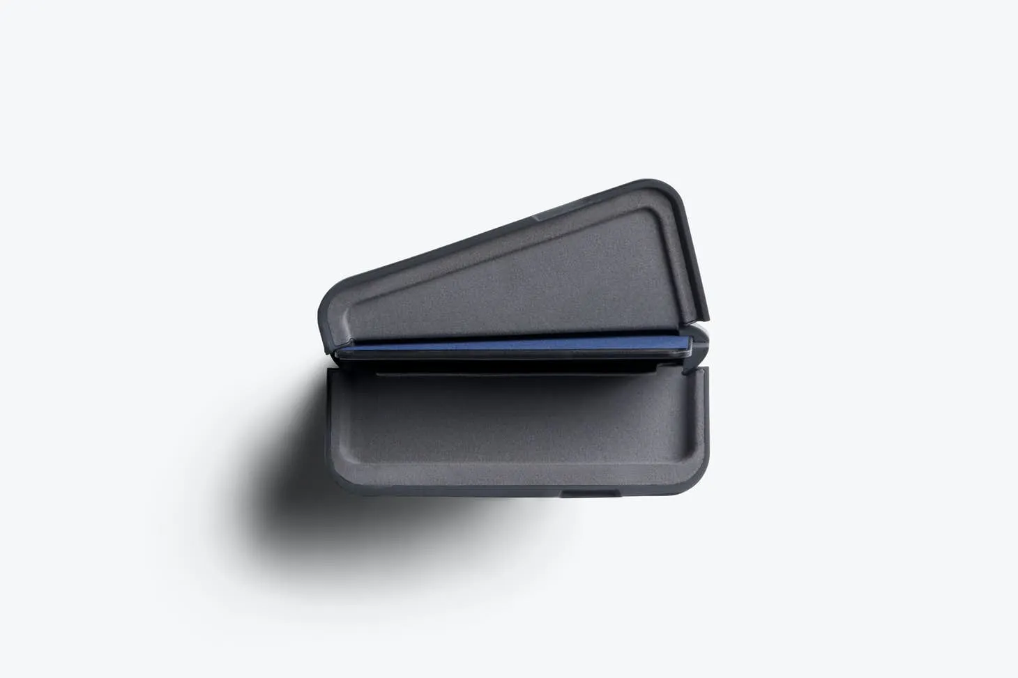 Bellroy Flip Case | Basalt