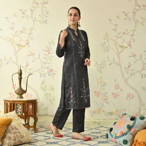 Black Embroidered Woollen Kurta