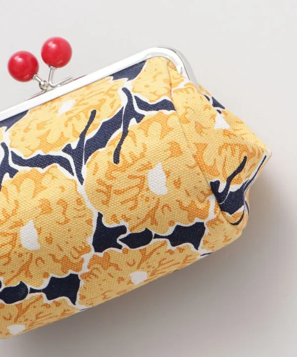 Classy Retro GAMAGUCHI Pouch