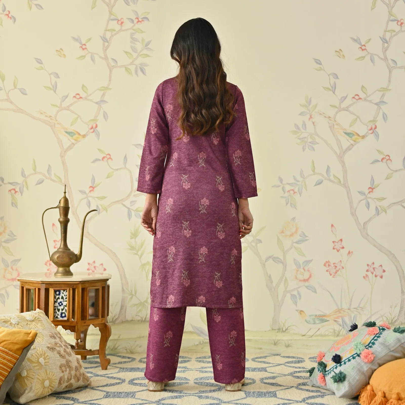 Dusty Pink Embroidered Woollen Kurta