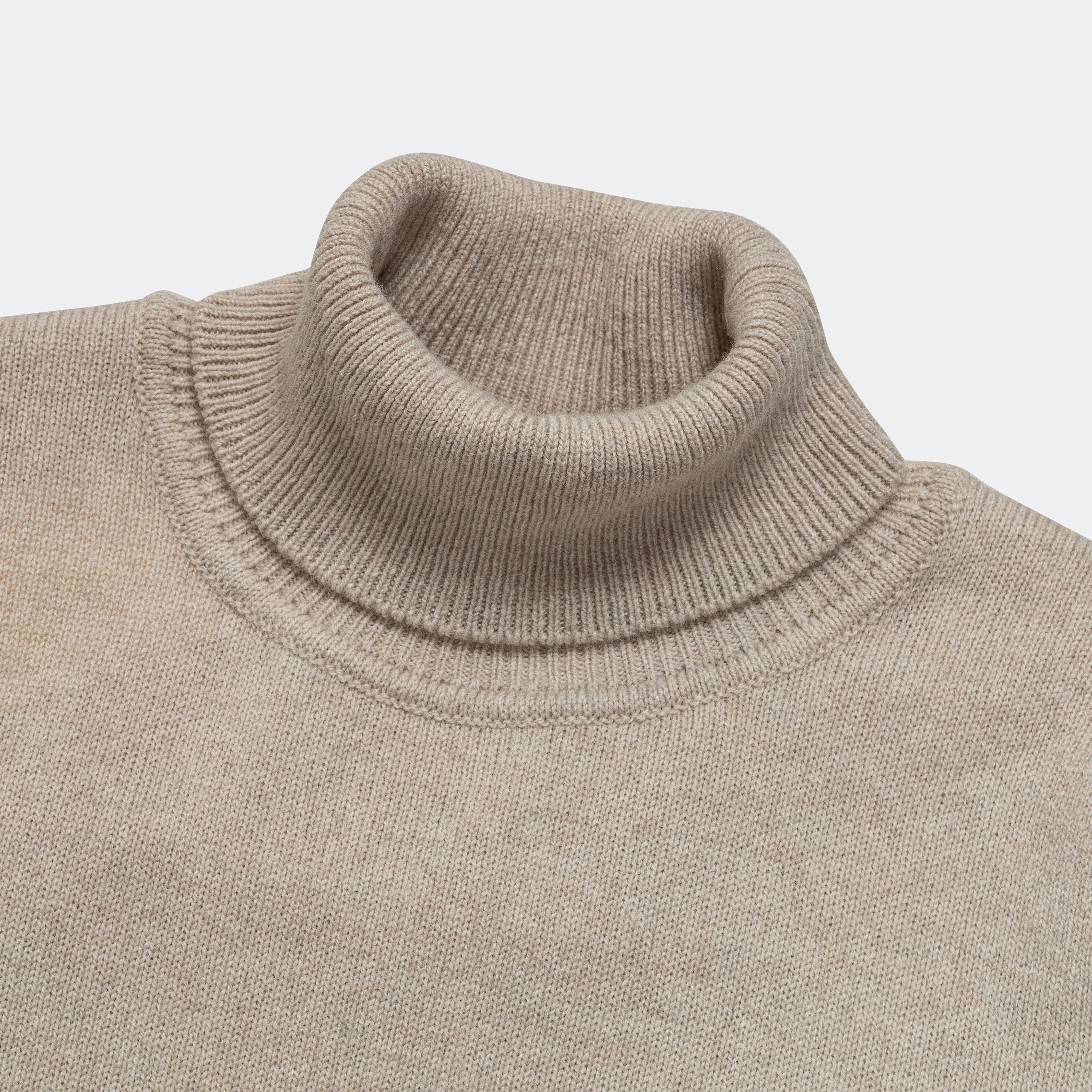 Kirk Merino Lambswool Turtleneck - Oatmeal